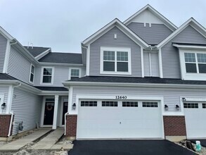 Building Photo - 12640 S Talbot Cir