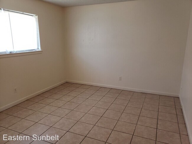 Foto del edificio - 928 Cameo St