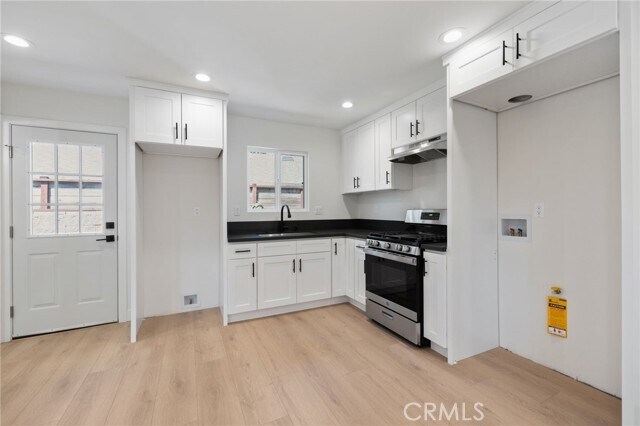 Building Photo - 13355 Erwin St