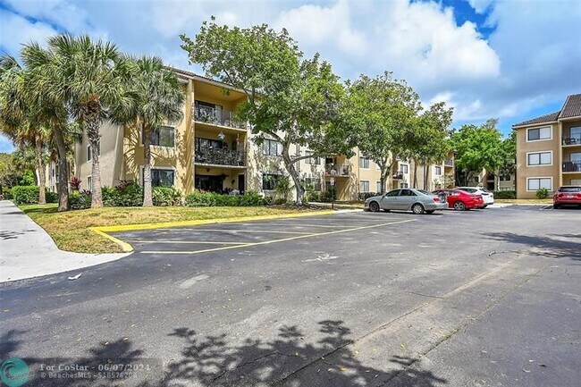 Foto del edificio - 9150 W Atlantic Blvd