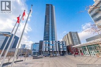Building Photo - 60 Frederick St