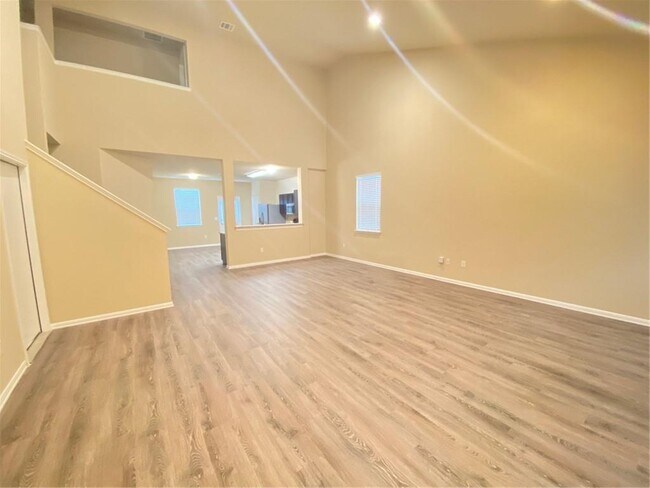 Building Photo - 6204 Diamondleaf Bend