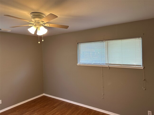 Foto del edificio - 3307 Hays St