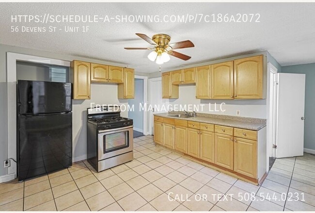 Building Photo - 56 Devens St