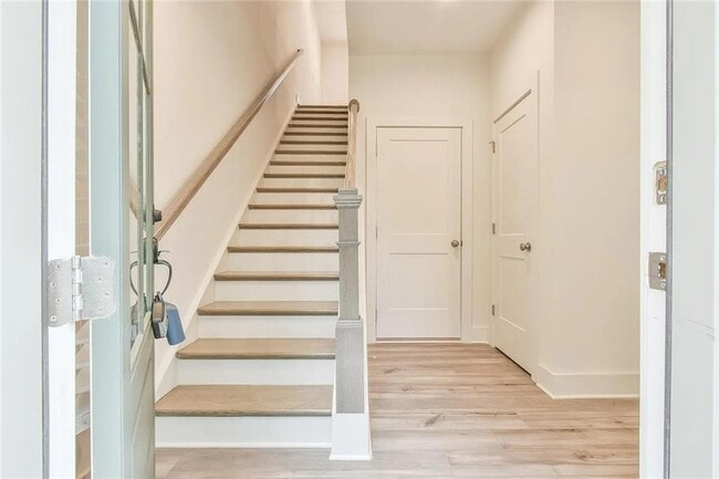 Building Photo - 262 Dilbeck Cir