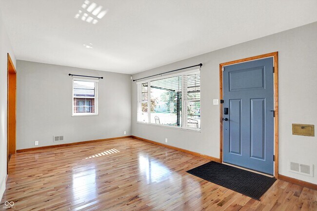 Foto del edificio - 1213 N Lesley Ave