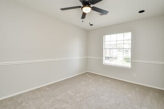 Building Photo - 1206 Green Knoll Dr