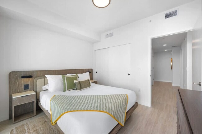 Foto del edificio - 580 72nd St