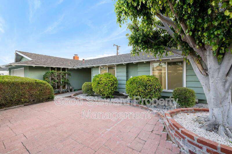 Foto principal - 5111 Roxborough Dr