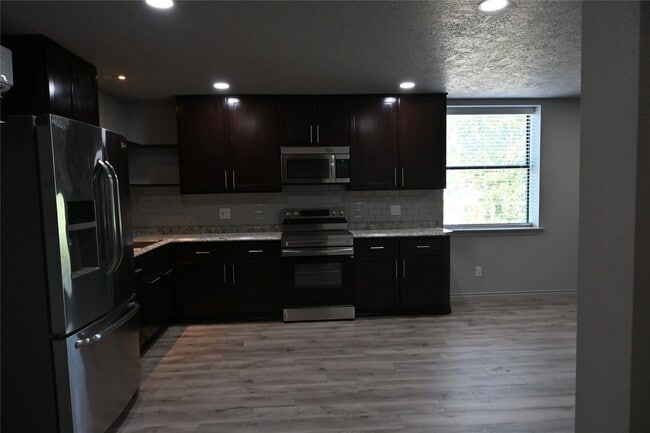 Building Photo - 12528 FM830