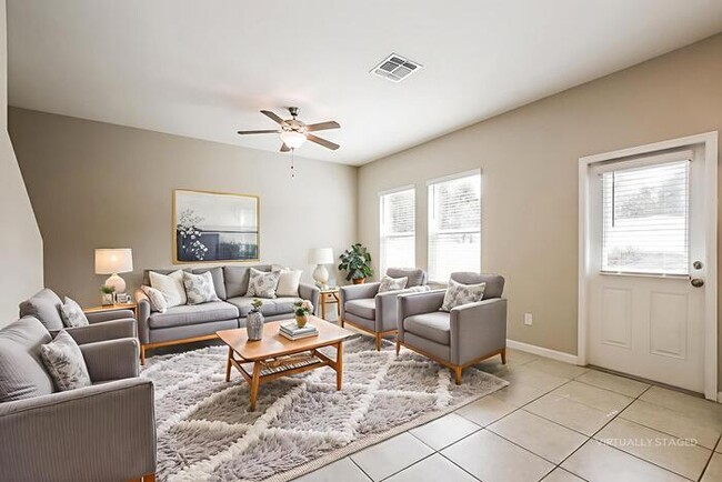 Foto del edificio - 2640 Island Walk Dr