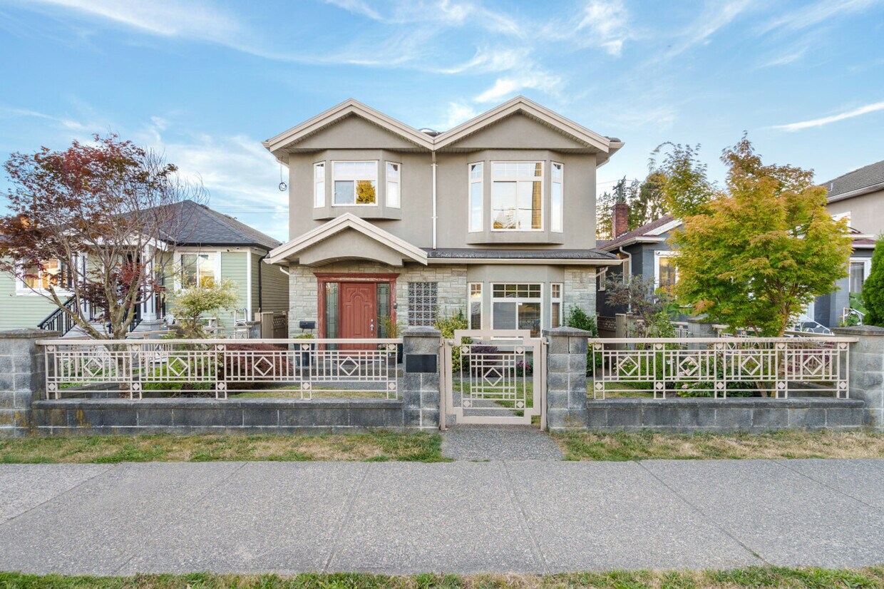 Photo principale - 6843 Fraser St