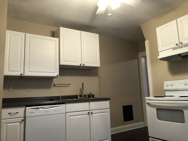 Foto del edificio - 1480 N 5th St