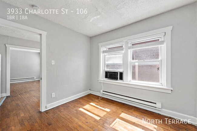 Foto del edificio - 3933 Charlotte St