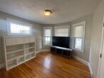 Foto principal - 127 W Adams St