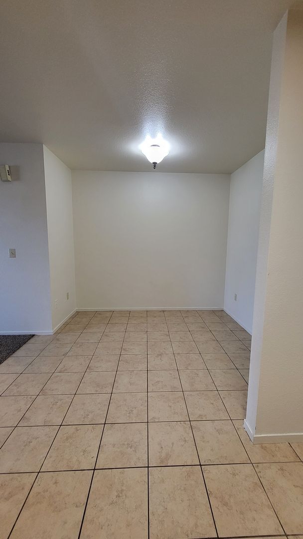Foto del edificio - 8601 Lyn River Ct