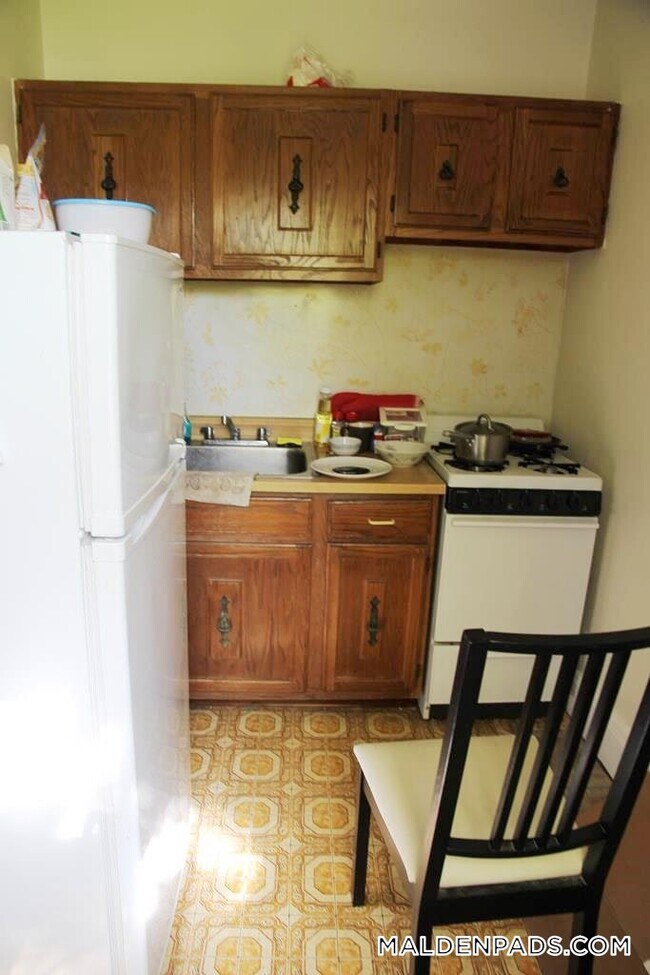 Foto del edificio - 349 Pleasant St