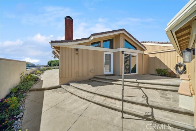 Building Photo - 33445 Spinnaker Dr N