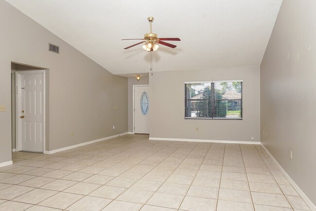 Building Photo - 4913 Ithaca Ln