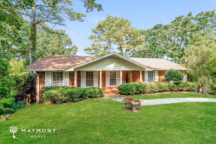 Primary Photo - Inviting 3-Bedroom Home