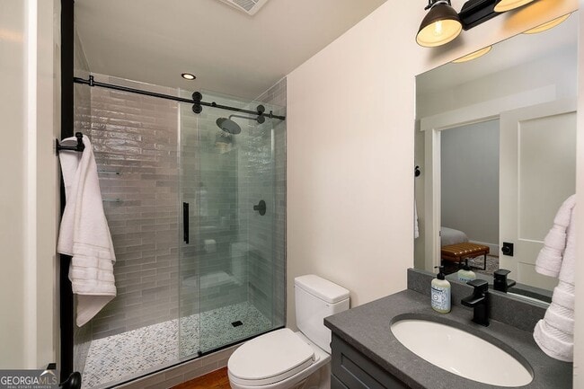 Photo - 217 Barrett St Apartment