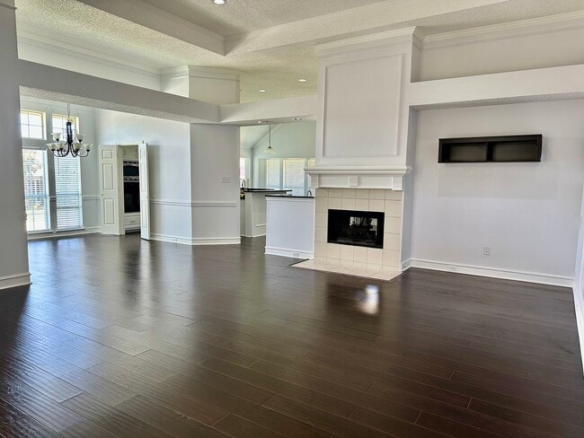 Foto del edificio - 1301 Royal Palm Ln