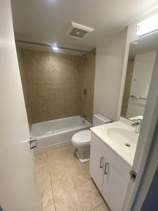 Building Photo - 295 Harvard St