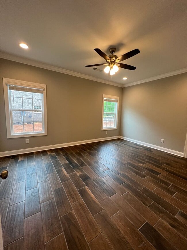 Building Photo - Available for July!