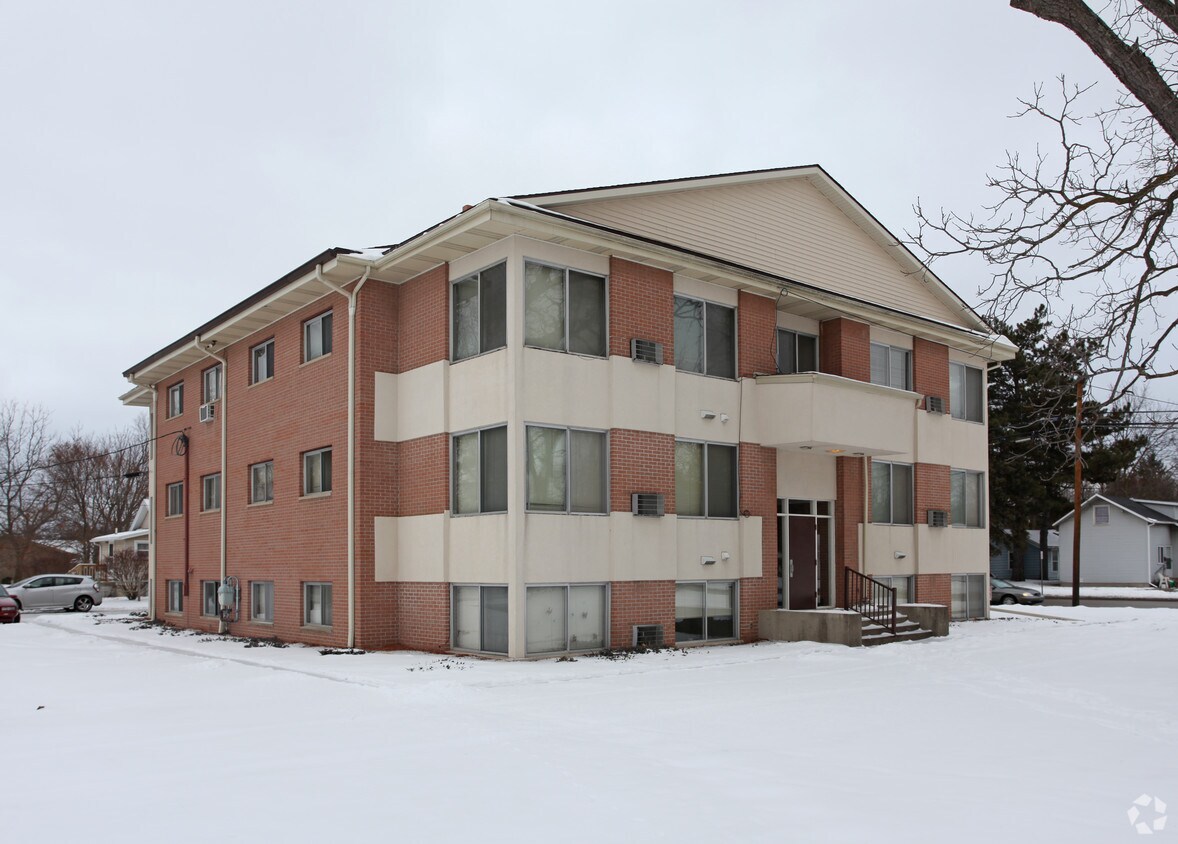 Foto del edificio - The Villager Apartments