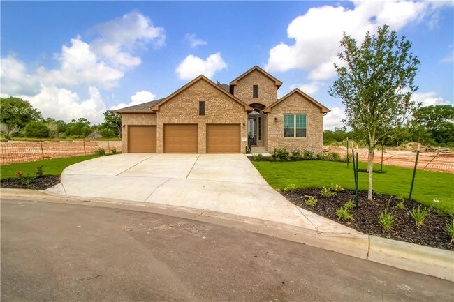 Building Photo - 208 Clement Dr