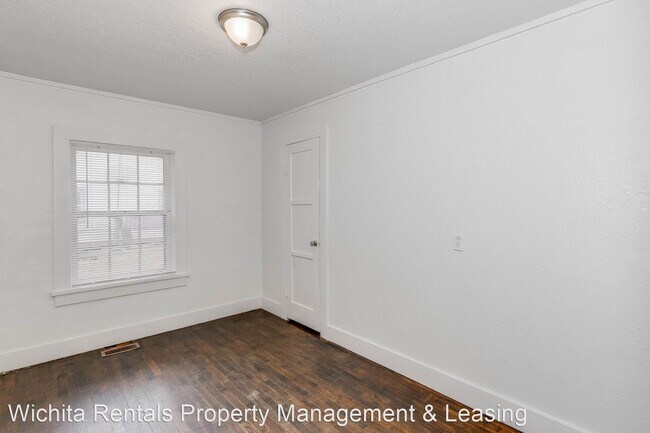 Building Photo - 3 br, 1 bath House - 1839 S. Madison Ave.