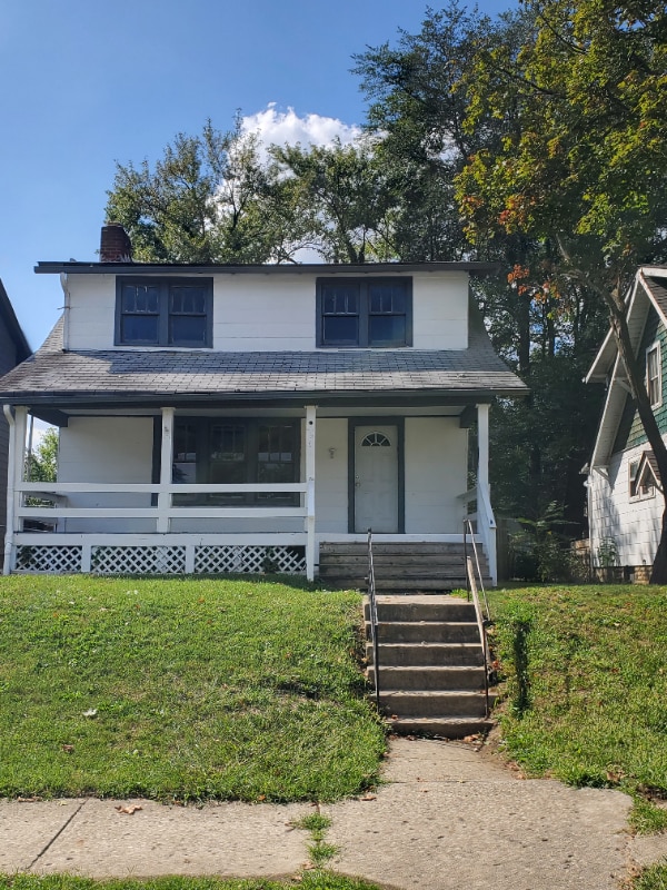 Primary Photo - 661 S Eureka Ave