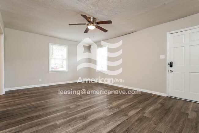 Foto del edificio - 3451 Buena Vista Rd