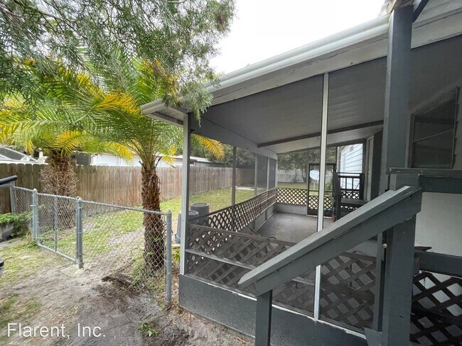 Foto del edificio - 3 br, 2 bath House - 5011 Santos Road