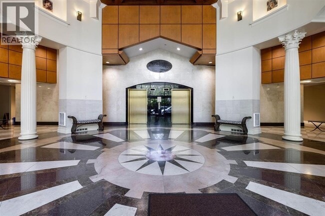 Building Photo - 1189 Howe St