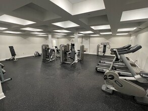 Building Photo - 11 N Central Ave