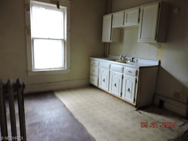 Foto del diseño de interior - 260 N Heights Ave