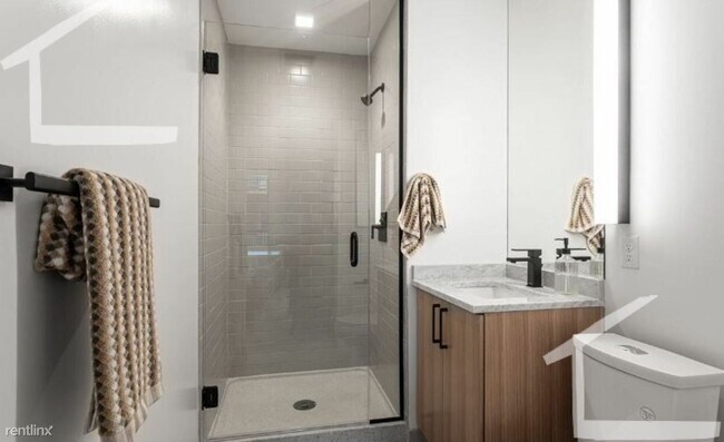 Building Photo - 3 br, 2 bath House - 83 Gardner St Apt 300D