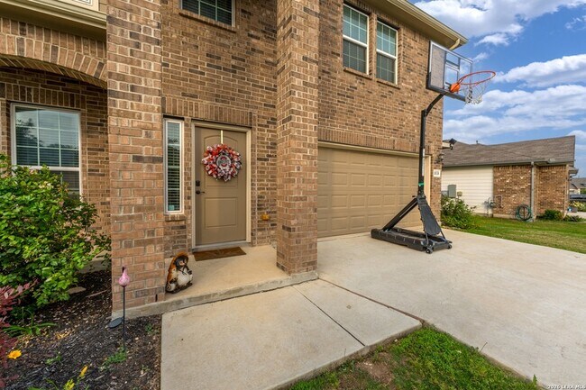 Building Photo - 10330 Luneville Ln