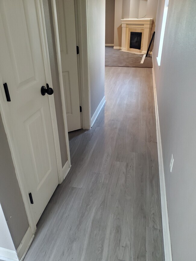 Apartamentos Countryview North - 13756 Post Oak Ln