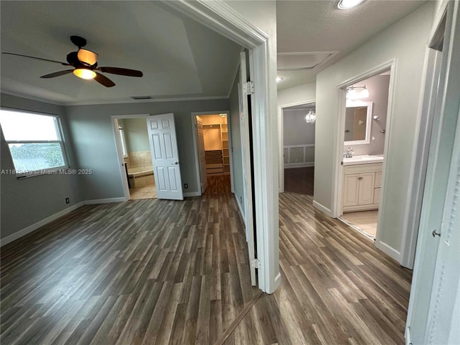 Foto del edificio - 2611 Regalia Way