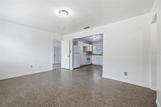 Foto del edificio - 6802 Larmon St