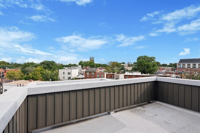 Foto del edificio - 3834 Baring St
