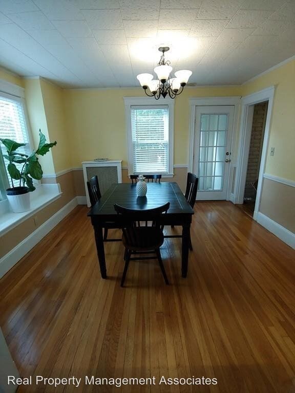 Building Photo - 3 br, 1.5 bath House - 144 Spruce St