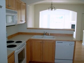 Building Photo - 15200 SW Warbler Way