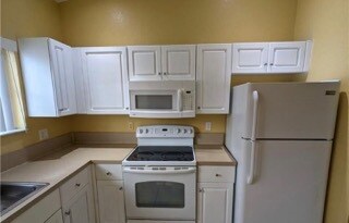 Foto del edificio - 3862 SW 48th Ave