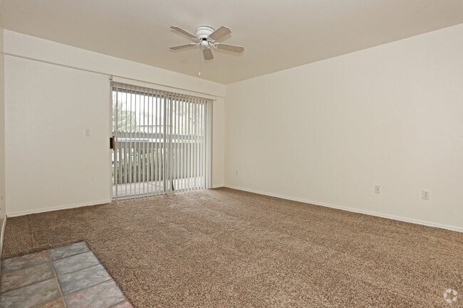 1HAB, 1BA - 740 ft² - Canyon Springs