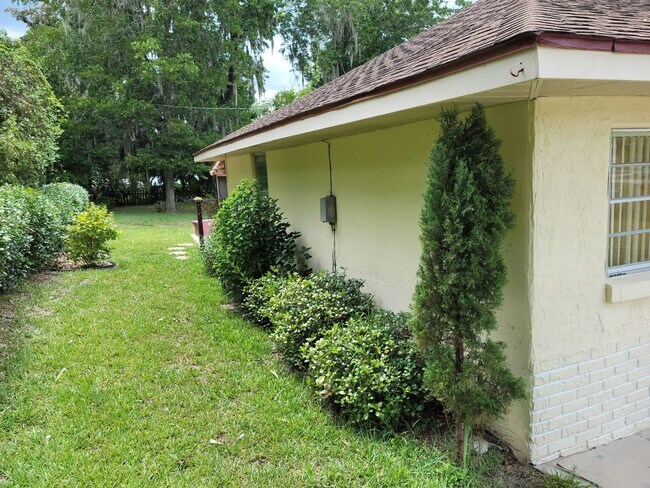 Foto del edificio - 10920 SE 55th Ave