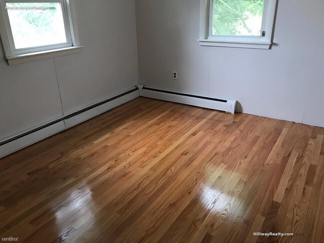 Building Photo - 14 Mount Calvary Rd