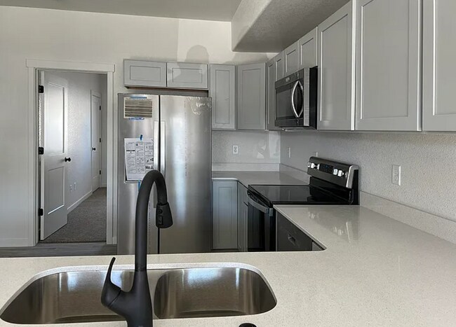 Foto del edificio - 1500 Carol Ann Wy
